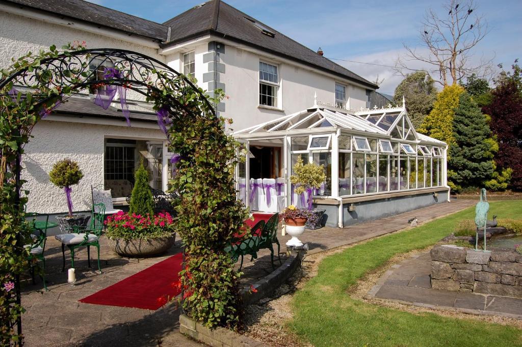 Glasha Farmhouse Guest House Ballymacarbry Exterior photo